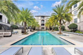 Alluring 2 King En Suite Near Med Center Free Parking